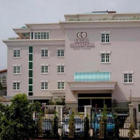Exel Oriental Hotel & Suites Lagos Extérieur photo