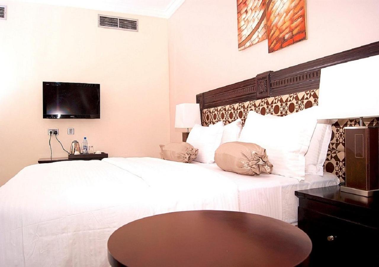 Exel Oriental Hotel & Suites Lagos Extérieur photo